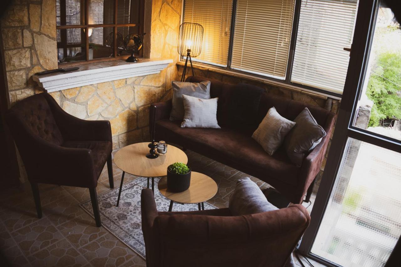 Ferienwohnung Scardona Rustica, Bed & Breakfast With Jacuzzi, Bbq And Free Parking In Skradin, Krka Exterior foto